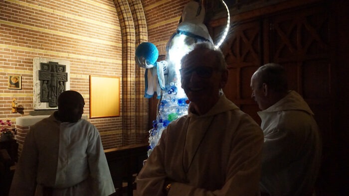 Klimaat Madonna - Processie Earth Hour