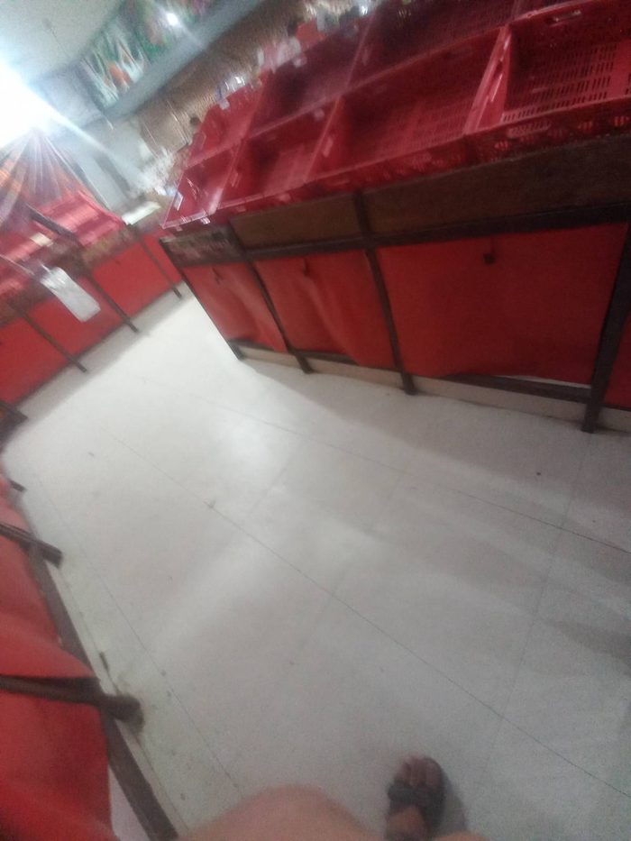 Empty shelfs in Gaza -23-10-26